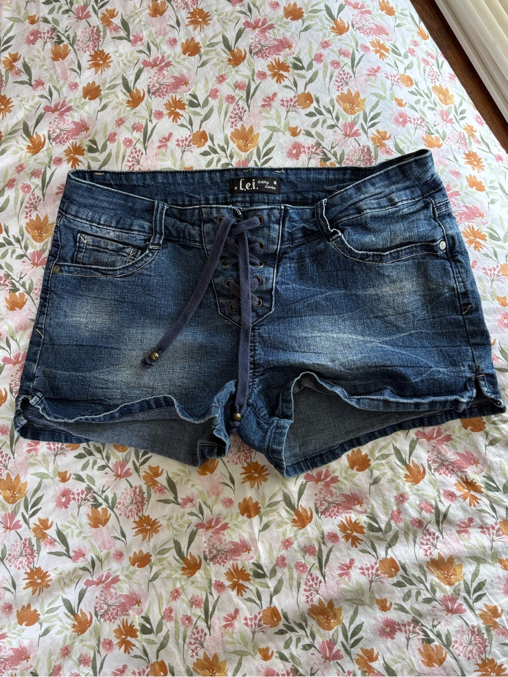 LEI Y2K Low Rise Jean Shorts Size 8 Vintage Drawstring Tie Beaded